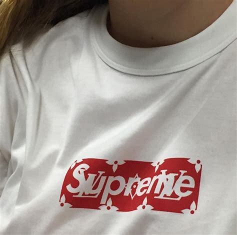 supreme louis vuitton box logo tee replica|cartera louis vuitton supreme original.